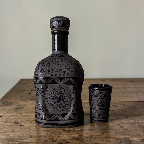 Black stoneware decanter 35 oz hand-painted detail