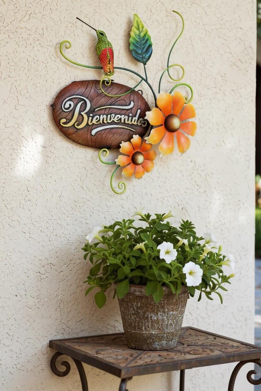 Metal Bienvenidos welcome sign display, handmade Mexican folk art